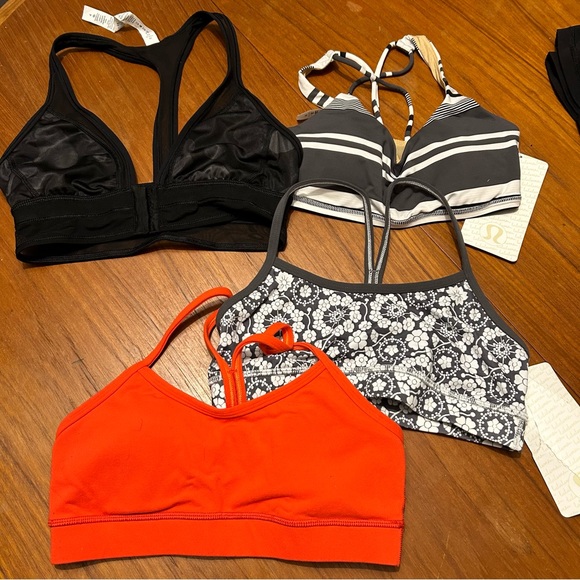 4 Lululemon sports Bras lot - Picture 1 of 3